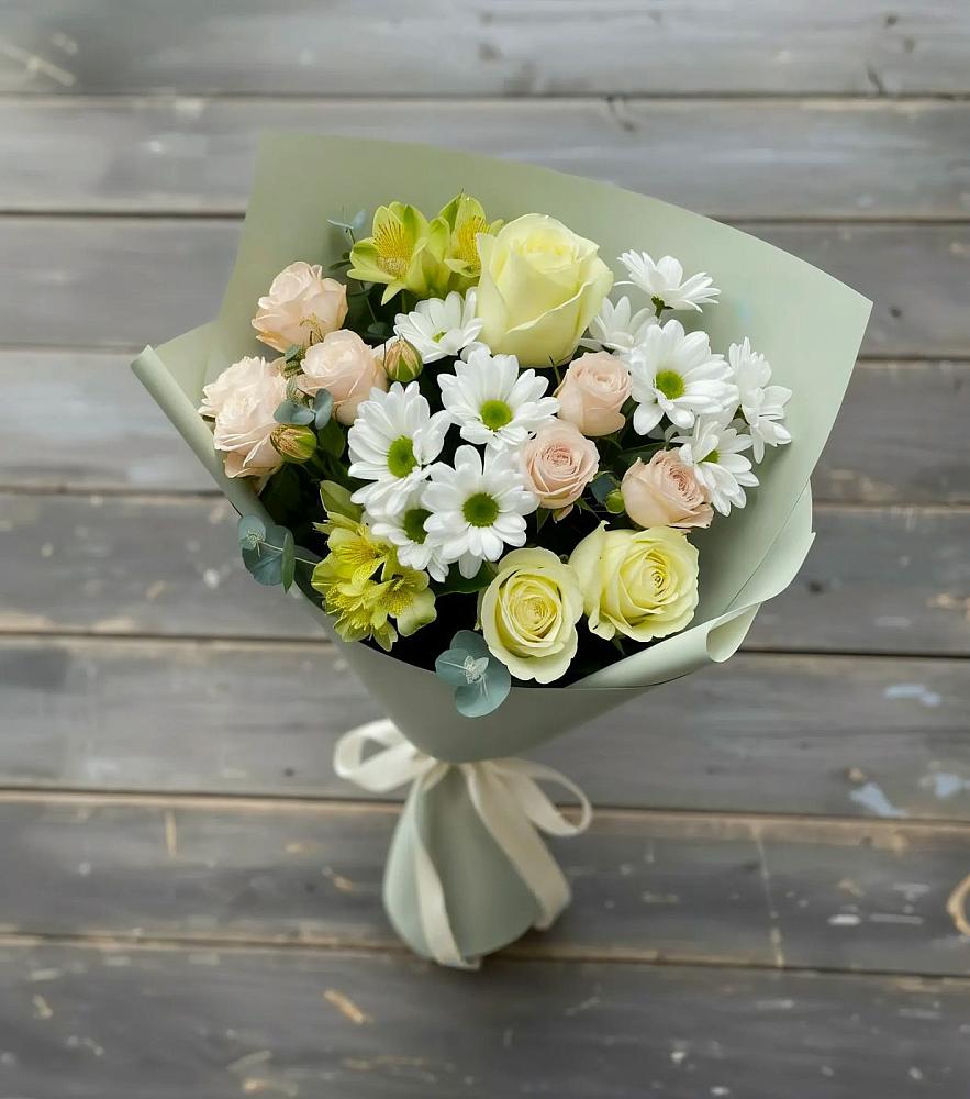 Букет цветов из: Альстромерии, Розы и Хризантемы в городе Мегион