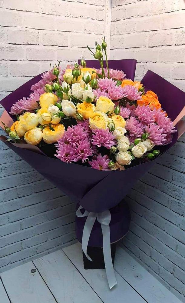 Букет цветов из: Хризантемы и Розы в городе Мегион