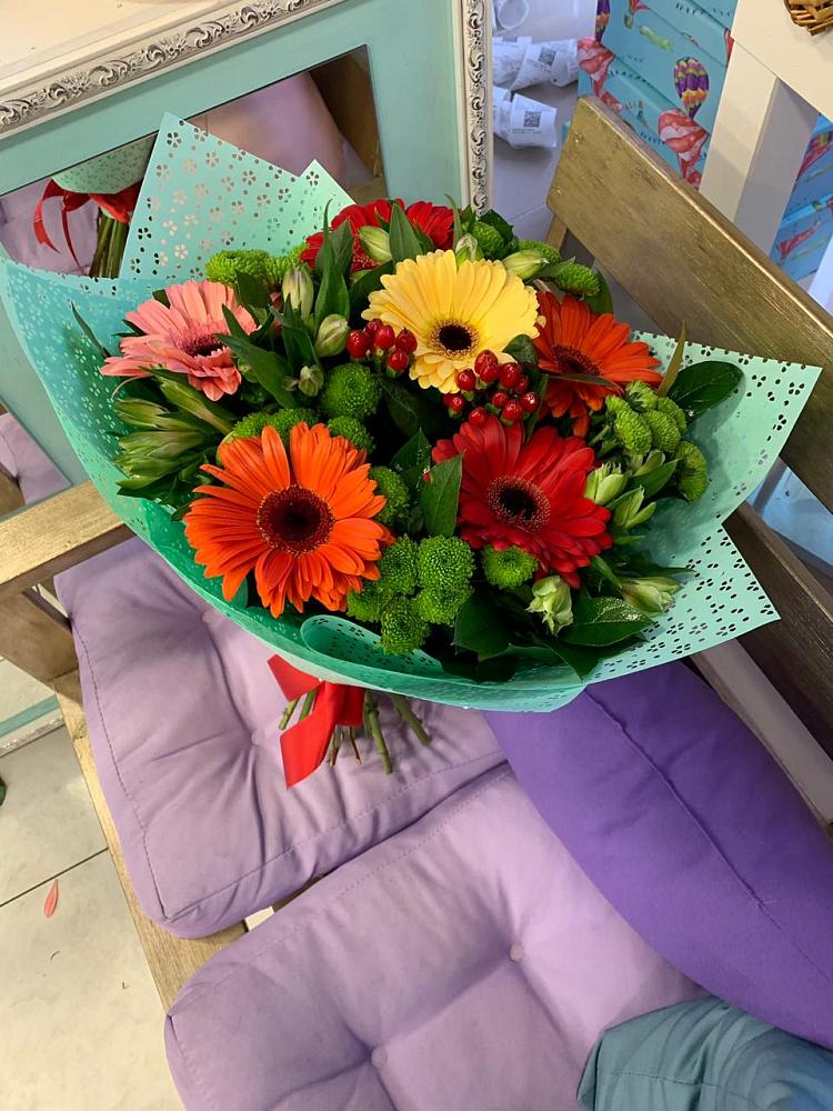 Букет цветов из: Герберы, Хризантемы и Альстромерии в городе Мегион