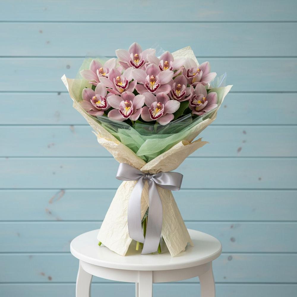 Букет цветов из: Орхидеи и Розы в городе Мегион