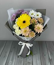 Букет цветов из:  Розы, Герберы и Хризантемы в городе Мегион