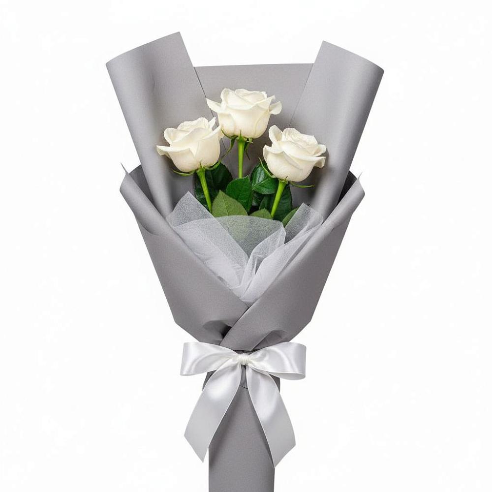 Букет 3 белые розы в городе Мегион
