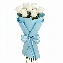 Букет 7 белых роз Проуд в городе Мегион